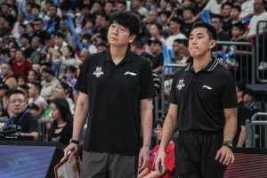 皇冠体育管理-关于山东男篮关键时刻复出首秀，志在全明星赛名次提升，态度坚定，更衣室氛围转暖的信息